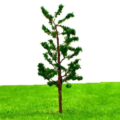 China Vorbildliche Miniaturbäume für Straßenrand-Landschafts-Plan, grüne Alleen-Metallbaum-Kiefer 8cm N8030 fournisseur