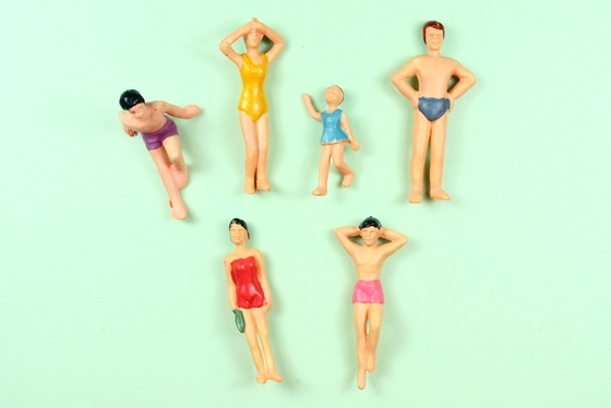 China Bunte 1:50 architektonischen Skala Modell Menschen schwimmen gemalt Zahlen 4,0 cm fournisseur