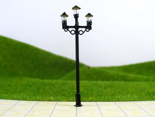 China OEM 6V leuchtende Street Modell Laternenpfahl 6,5 cm für Zug Layout fournisseur