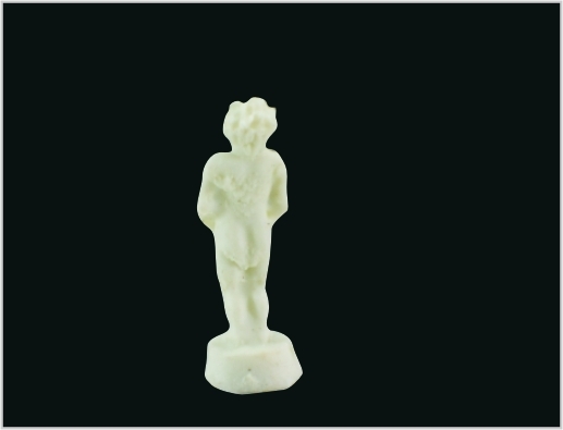 China MD13 Im freien 1 * 3,5 cm Jade Weiß Skulptur 3D Modell für Eisenbahn-Layouts fournisseur