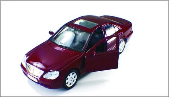 China 1:24 goß intelligenten kundenspezifischen Skala-vorbildliche Auto-Anzeige BMWRoadster für Zug-Plan druck fournisseur