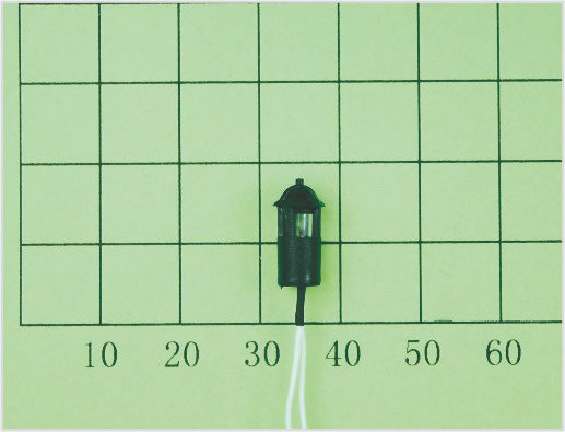 China T1701 6V zweiköpfigen Street Kunststoff Modell Laternenpfahl für Zug Spur-Layout 1,5 cm fournisseur