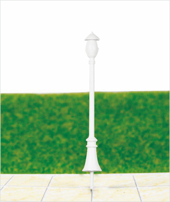 China M1736 Custom 6V-Kopf Garten Leuchten Kunststoff Modell Lamp Post für Eisenbahn-Layouts fournisseur