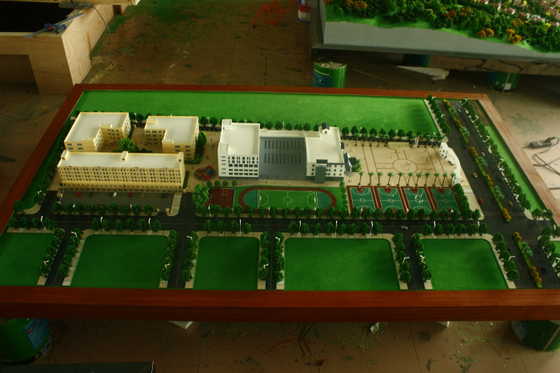 3D Schulgebäude-architektonischer vorbildlicher Miniaturhersteller, Beleuchtungs-Schulplan-Modellbauten fournisseur
