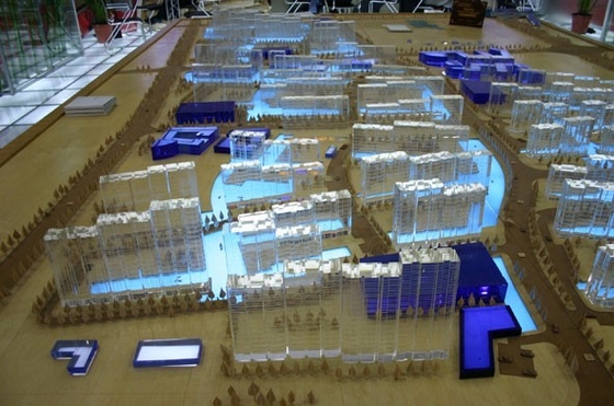Einfarbiges Gebäude-architektonisches vorbildliches Hersteller-Miniaturlanglebiges Gut mit schönem Modell fournisseur
