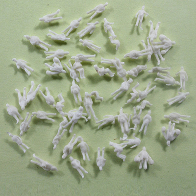 Plastik/Acrylarchitekturmodellbau-Leute, 1,8 sitzende cm-Skala1:100 Stellung/stellen dar fournisseur