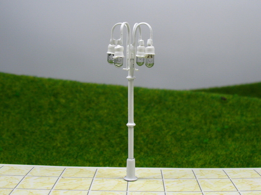 T53-Custom 6V leuchtender Straßen-Modellbau-Laternenpfahl 5.5cm für HO Zug-Plan fournisseur